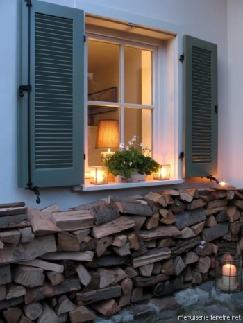 Pour vos fenêtres à Saint-Agnan-en-Vercors, quel matériau est le plus adéquat entre Bois, PVC ou alu ?