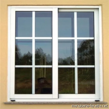 Pour vos fenêtres à Vensat, quel matériau est le plus recommandé entre Aluminium, PVC ou bois ?